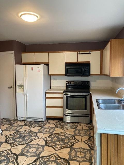 Building Photo - 5551 Delmonte Dr