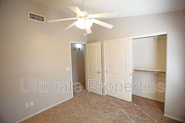Building Photo - 15256 W Melissa Ln