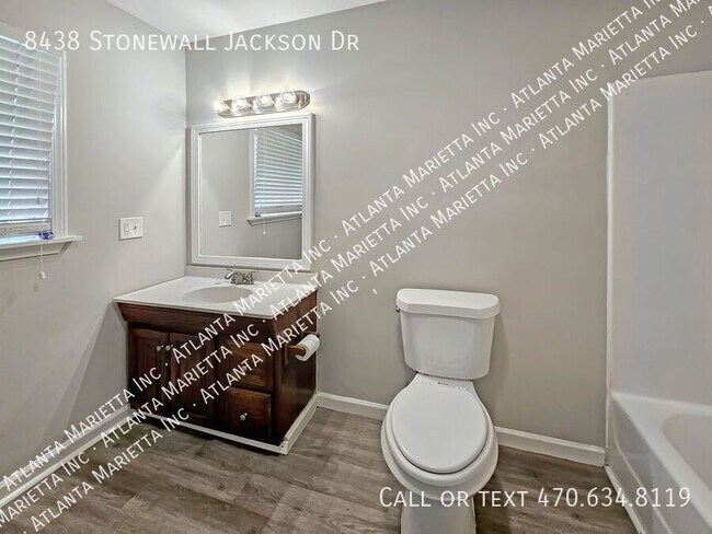 Building Photo - 8438 Stonewall Jackson Dr