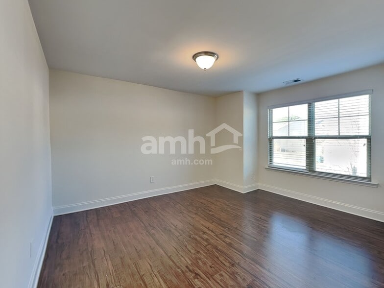 Building Photo - 1337 Weatherbrook Cir