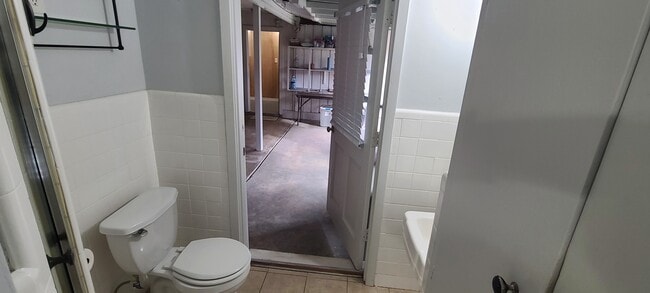 Building Photo - 7711 Lazy Ln