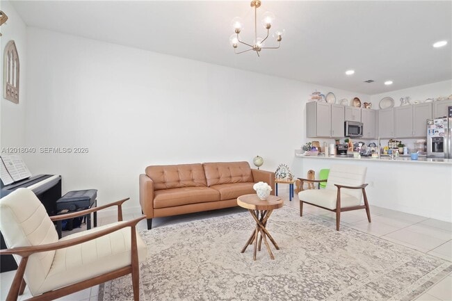 Building Photo - 2014 Sugar Maple Dr