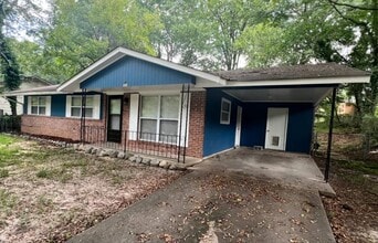 Building Photo - One Month FREE w/ 13 Month Lease!