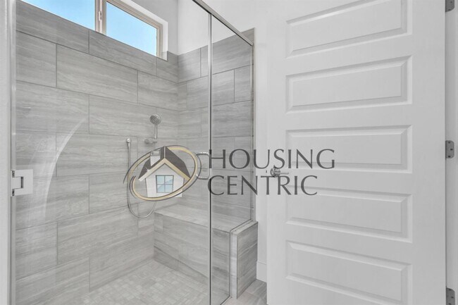 Building Photo - Brand New 55+ Gated SOLAR Home in El Dorad...