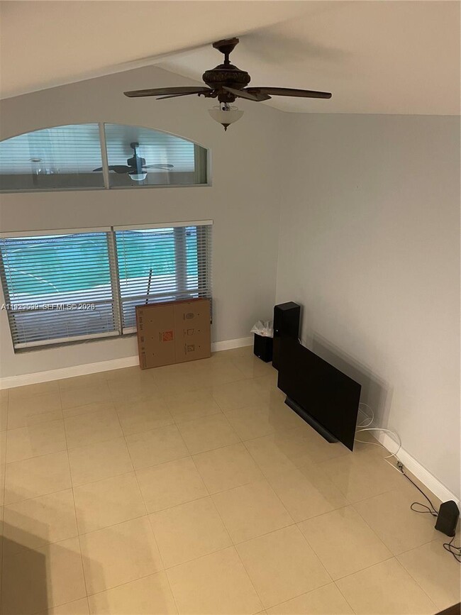 Building Photo - 1552 NW 135th Ave