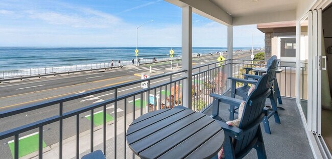 Building Photo - 3460 Carlsbad Blvd