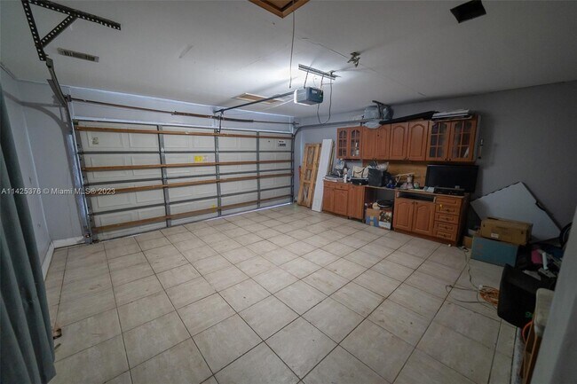 Building Photo - 13934 SW 103rd Ter