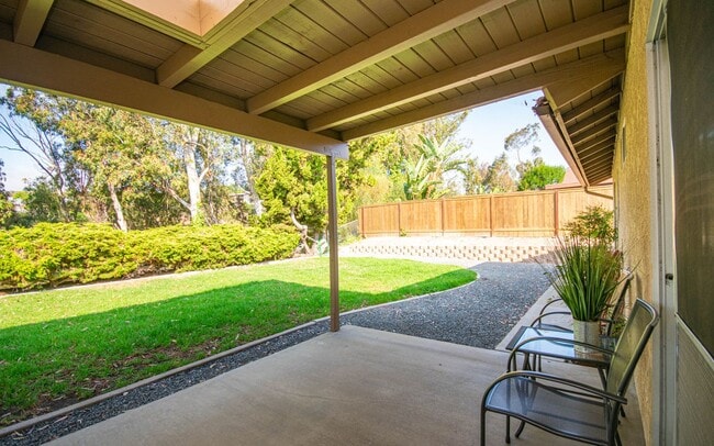 Building Photo - Fully Remodeled 3BD/2BA in Carlsbad