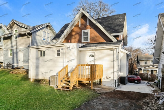 Building Photo - 1709 Wyoming Ave