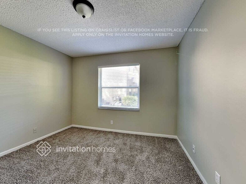 Building Photo - 9212 Renoir Ct