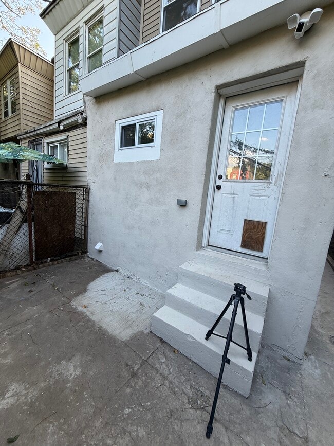Building Photo - 2235 N Van Pelt St