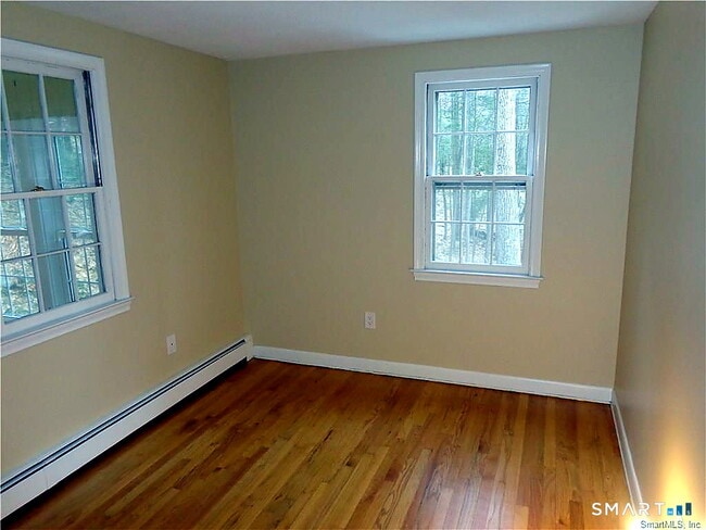 Building Photo - 21 Saddle Ridge Dr