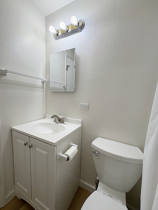 Building Photo - 2835 Pearl St