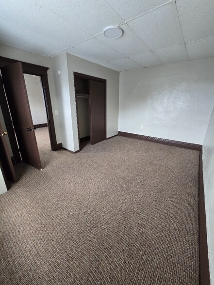 Building Photo - 2615 Maple St