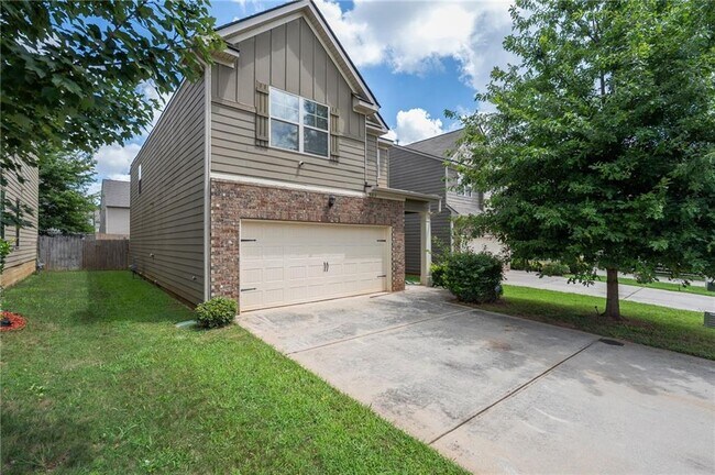 Building Photo - 565 Dasheill Ln