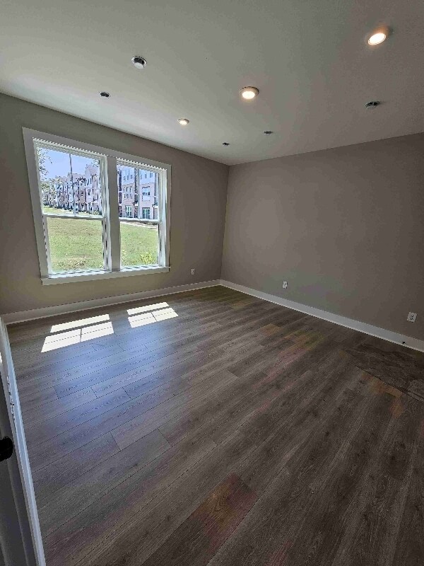 Building Photo - 3443 Catalan Aly