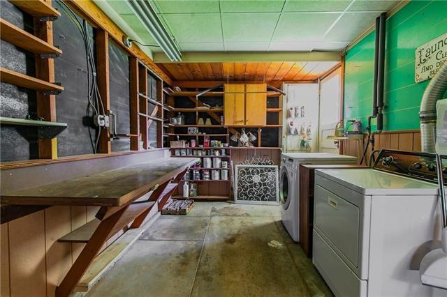 Building Photo - 4328 Calmont Ave