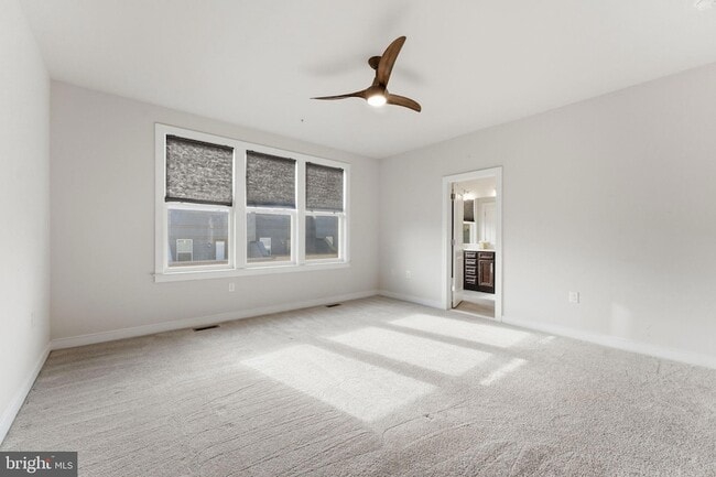 Building Photo - 13331 Launders St