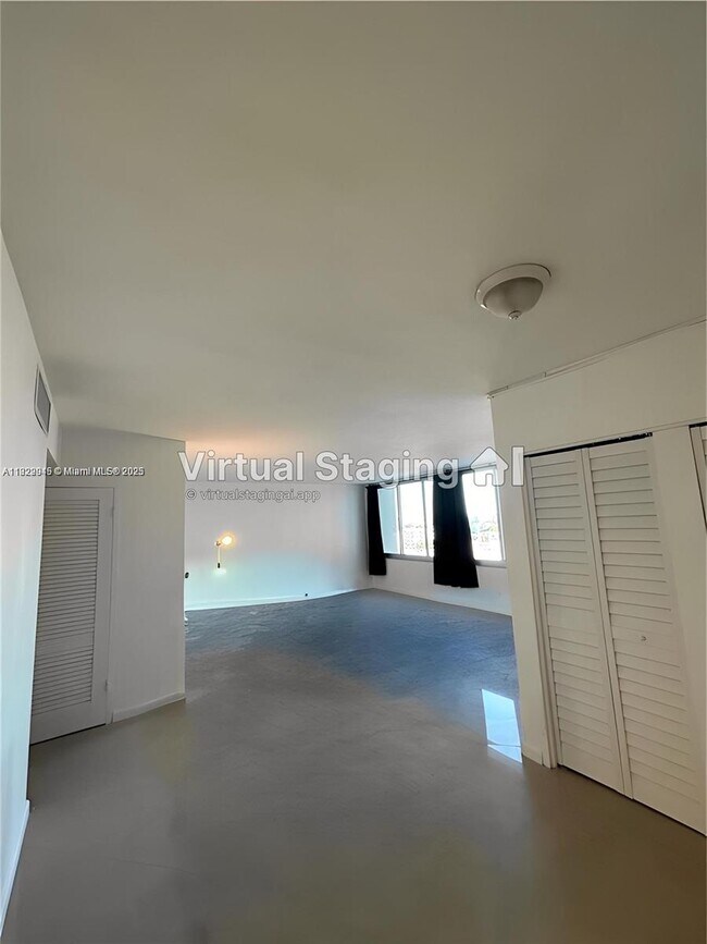 Primary Photo - 1200 West Ave