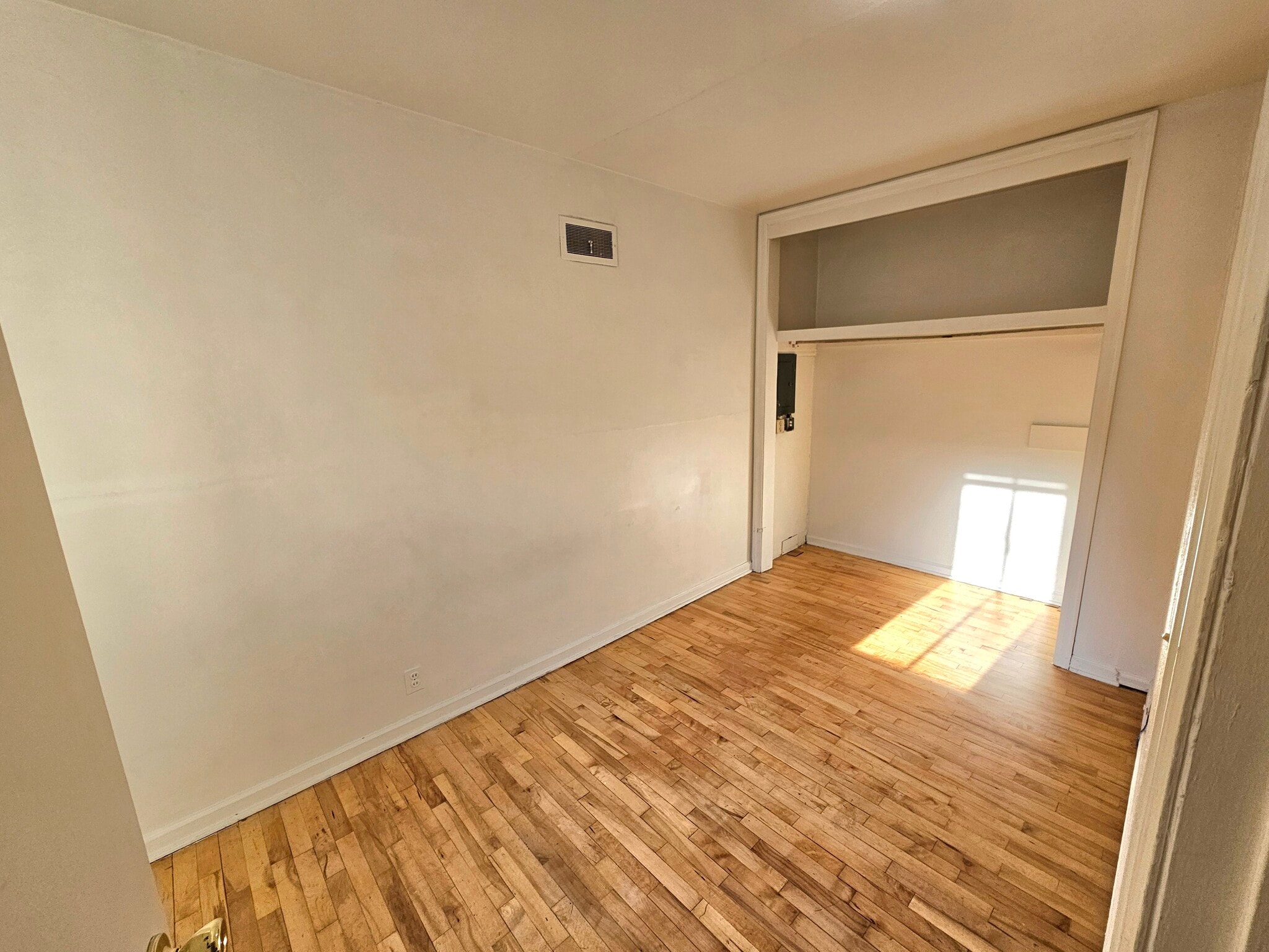 Bedroom 1 with hardwood and plenty of room for studying! - 755 19th St