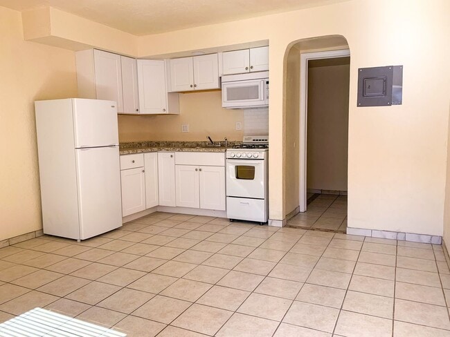 Interior Photo - Casa dos Santos