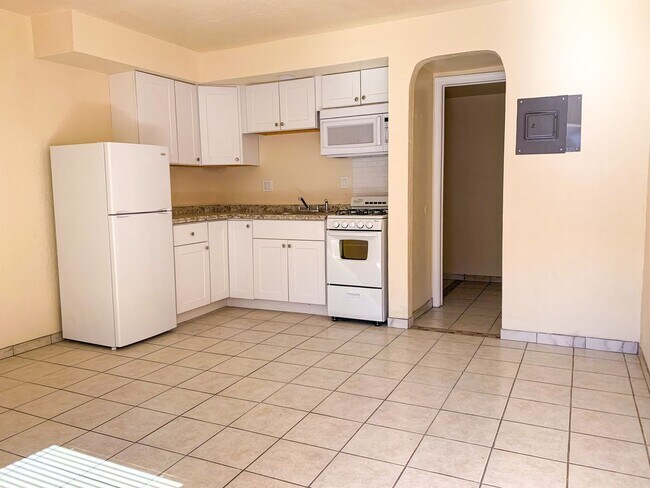 Interior Photo - Dos Santos Apartments