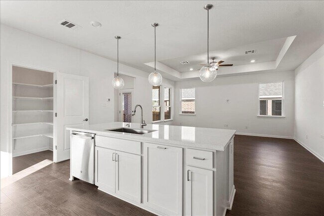 Building Photo - 133 Grn Knl Ln