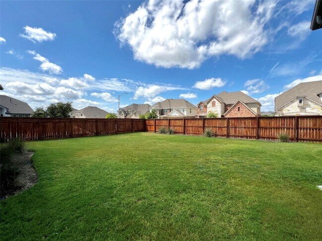 Building Photo - 2904 Sage Ranch Dr
