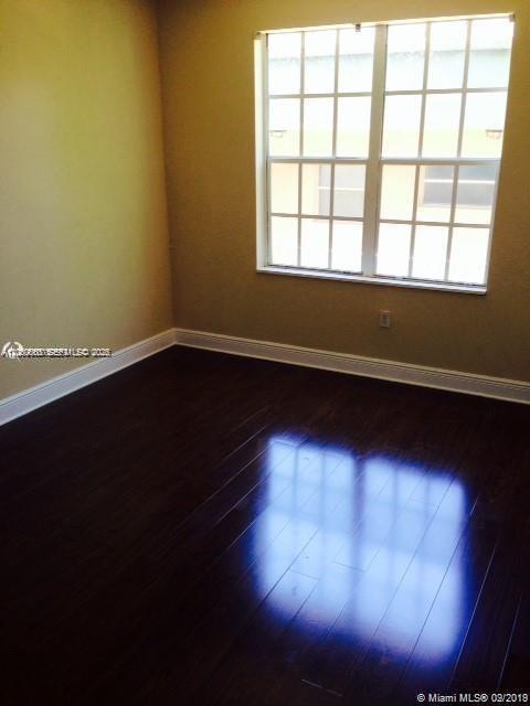 Building Photo - 605 Euclid Ave