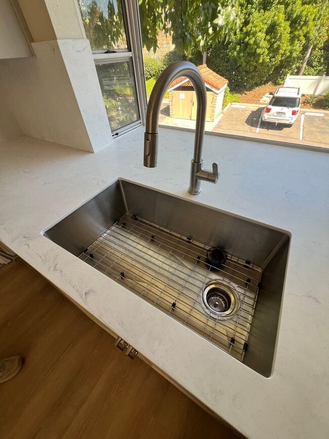 Building Photo - Spacious La Costa 3BR/3BA Townhome; gated complex w/pool, spa and tennis