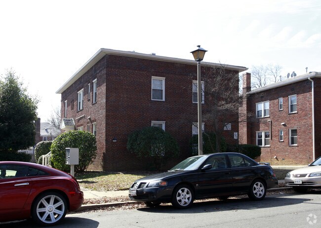 Building Photo - 3714 N 7th St