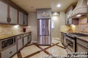 Building Photo - 188 Claywell Dr