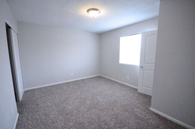 Building Photo - 1304 Courtland Ave