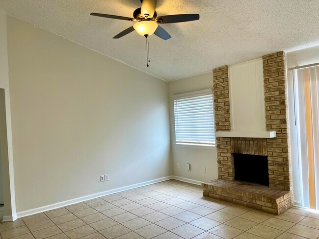 Building Photo - 7342 Brandyridge