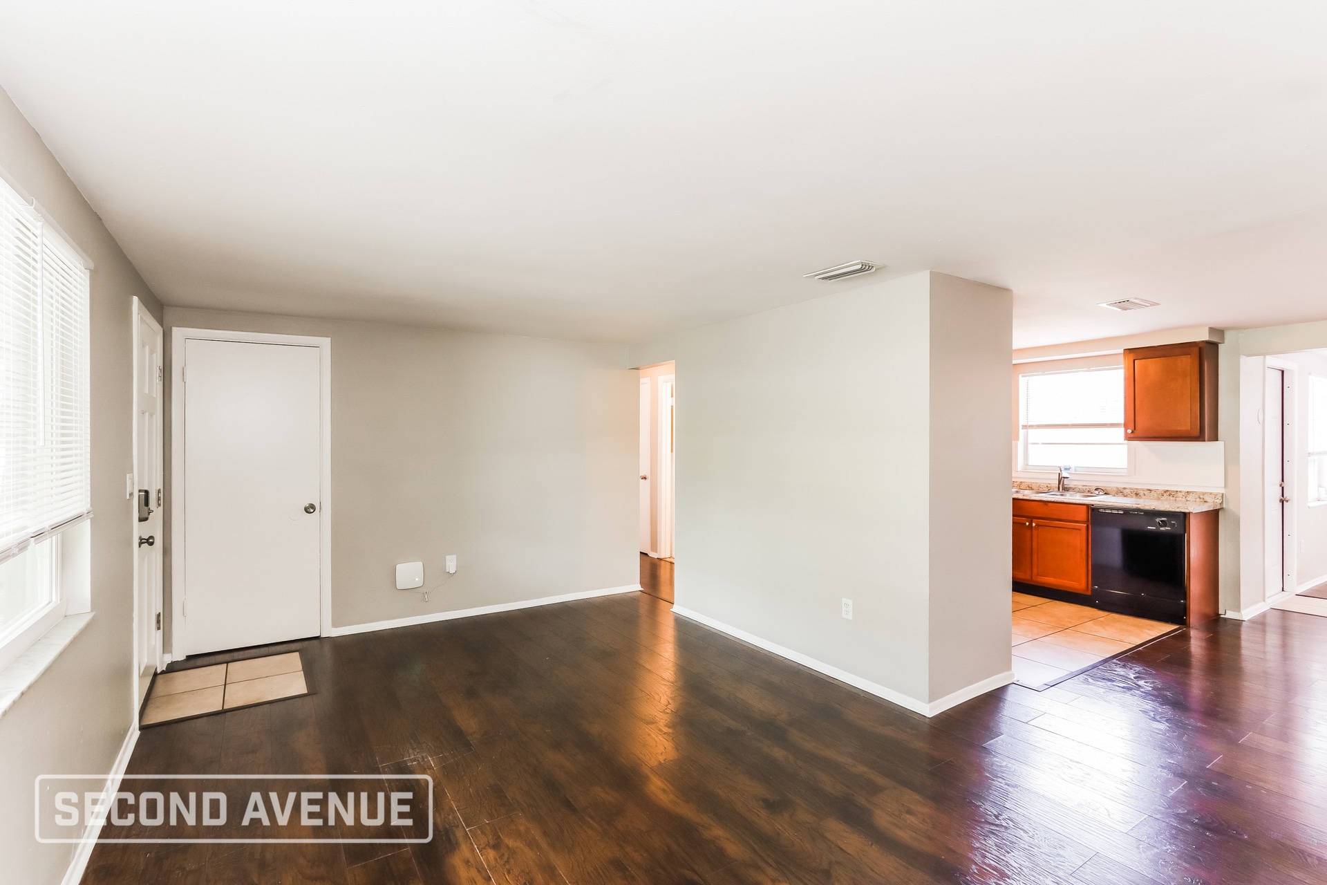 Building Photo - 7321 Coventry Dr