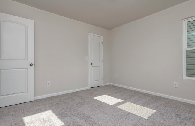 Building Photo - Charming 4BR, 2.5 BA home in Duncan SC is ...