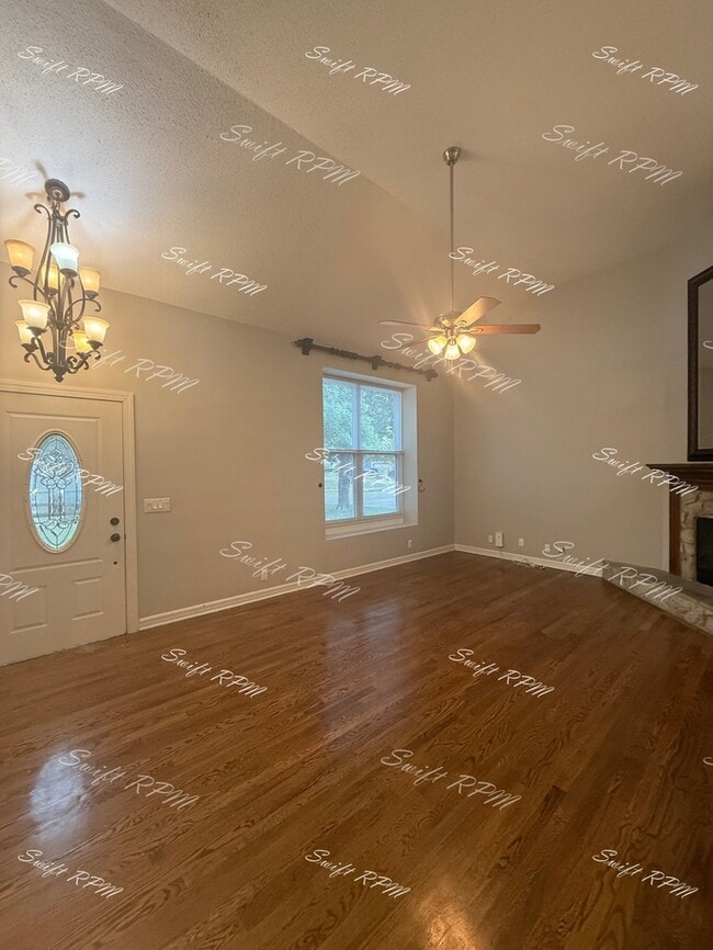 Building Photo - 1354 S Brentwood Dr