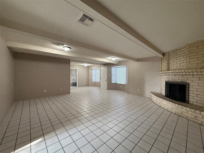 Building Photo - 7507 Lacy Hill Dr