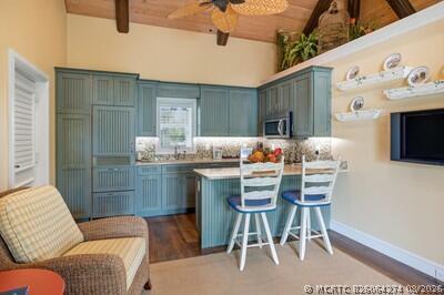 Building Photo - 965 Pebble Ln
