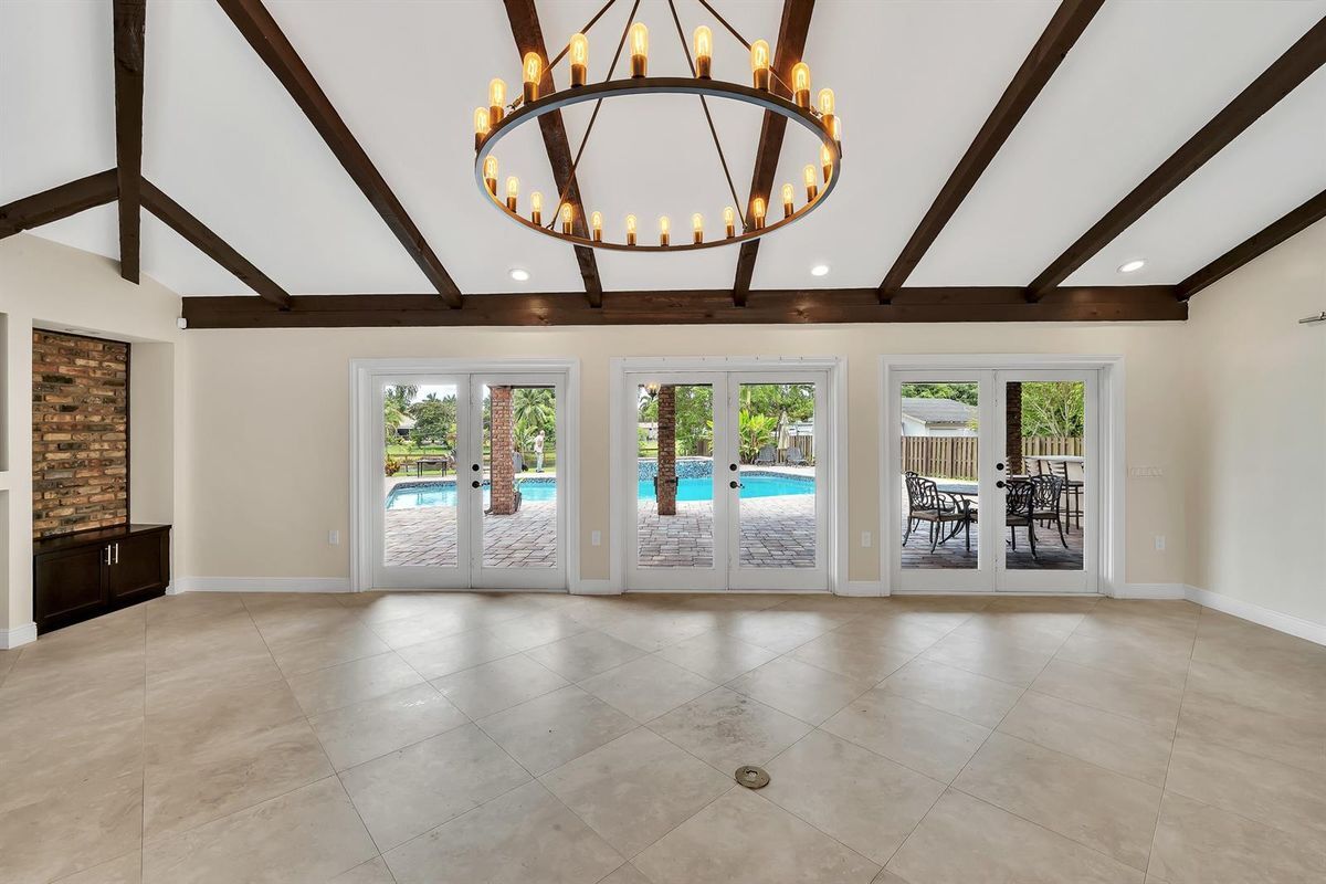 Building Photo - 4920 SW 170th Ave