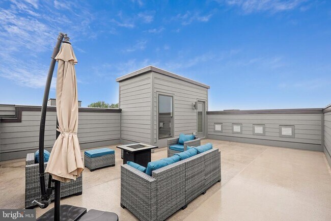 Building Photo - 4610 Olivine Dr