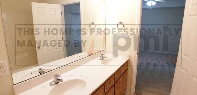 Building Photo - 1381 Scrub Oak Drive