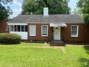 Building Photo - **AVAILABLE NOW**Midtown Columbus, GA 3 Be...