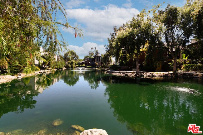 Building Photo - 4628 Maytime Ln