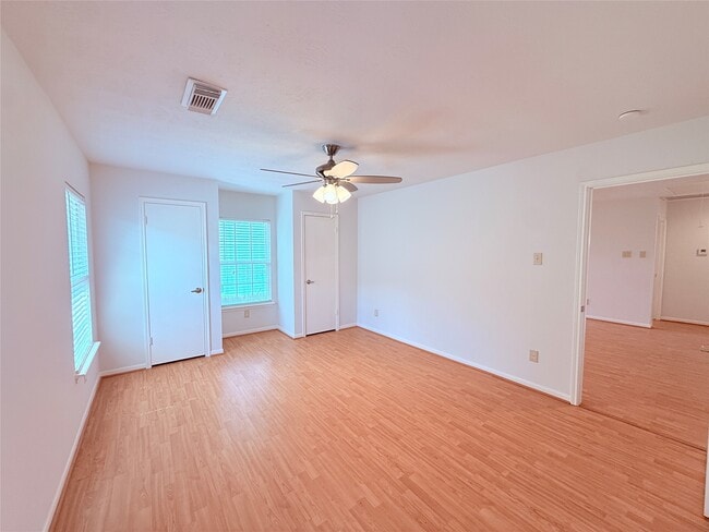 Building Photo - 13407 Carruth Ln