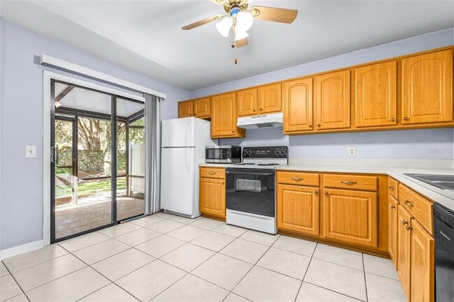 Building Photo - 5100 Burchette Rd