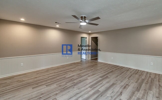 Building Photo - 4 Bed/2 Bath Home in Crossgates in Brandon