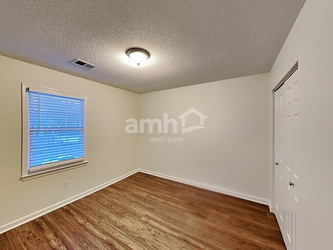 Building Photo - 5050 Rodrick Trail