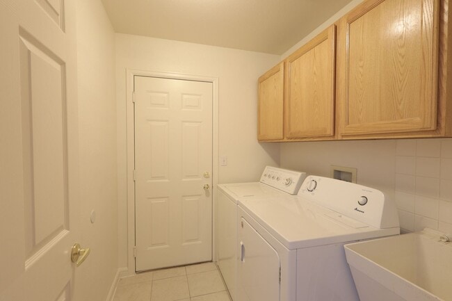 Building Photo - Big, Beautiful, and Bike-Path-Adjacent!