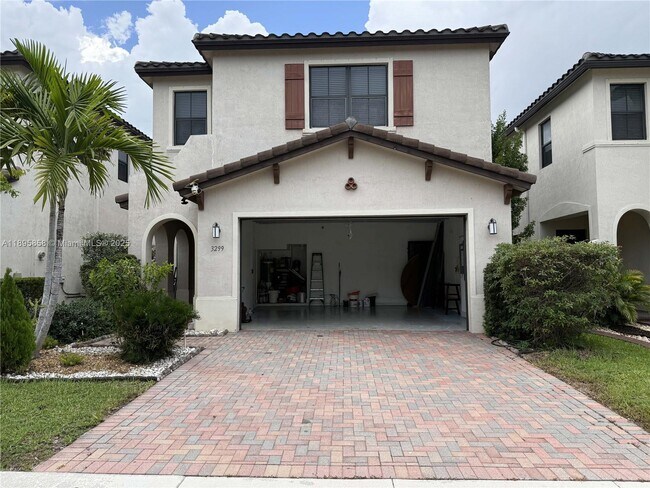 Primary Photo - 3299 W 96 Pl